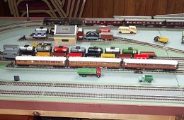 DC 2 rail layout